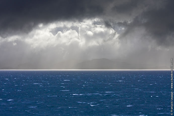 Tempête dans l'archipel des îles Kerguelen