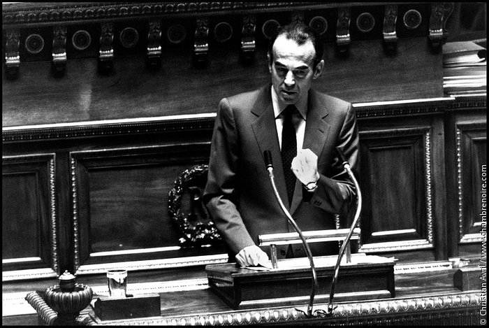 Robert Badinter, Garde des sceaux, défend l'abolition de la peine de mort à l'Assemblée Nationale le 17 septembre 1981